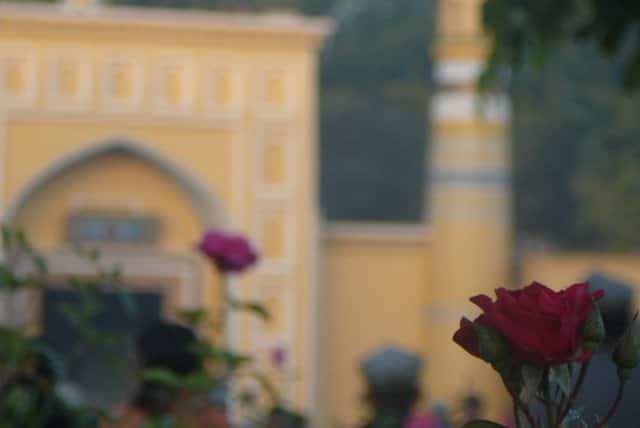 Id Kah Mosque A rose in front of the Id Kah Mosque in Kashgar