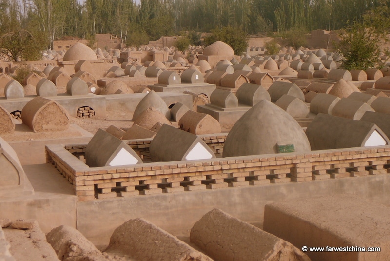 Uyghur Cemetery A Uyghur cemetery in Kashgar