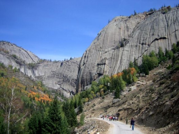 A concrete path for tourists at Keketuohai National Geological Park