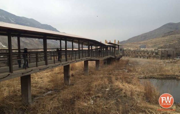 Elevated walkway at the Xinjiang Tianshan Safari Park