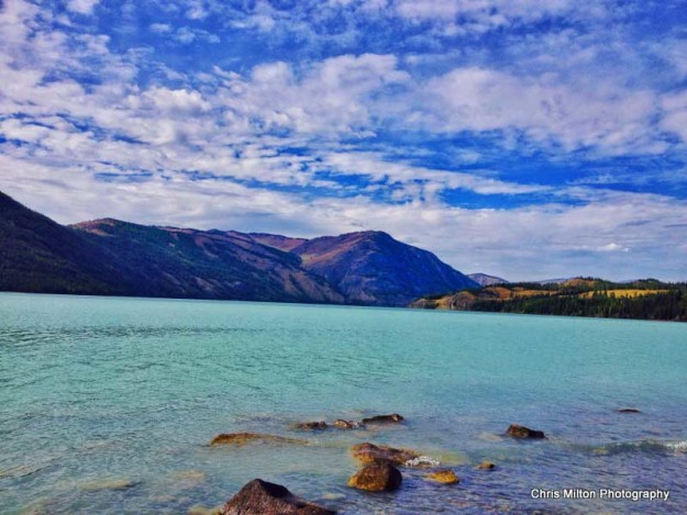 Another beautiful view of Kanas lake from the shoreline