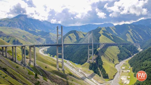 Fruit Valley 果子沟 Scenic bridge in Yili, Xinjiang (China)