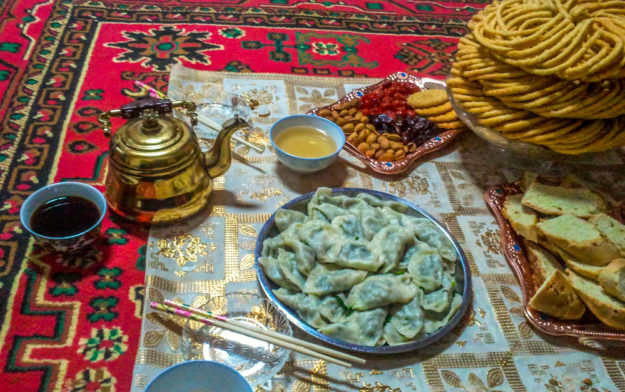 Uyghur tea and food