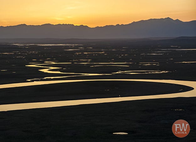 Bayanbulak grasslands at sunset (Xinjiang, China)